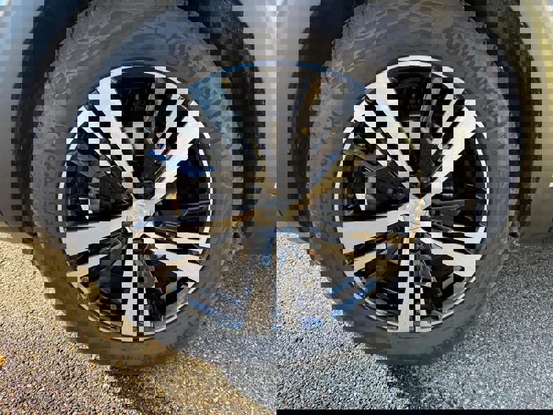 Image Peugeot 5008 2.0 BlueHDi 180 GT EAT8 Matrix leds GPS Carplay Caméra 7 places Régul Adapt Clim auto Gtie 1 an 